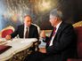 Владимир Путин и Хайнц Фишер на встрече в Вене, 2014 год Владимир Путин и Хайнц Фишер на встрече в Вене, 2014 год