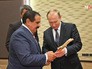 Президент России Владимир Путин и король Бахрейна Хамад бен Ис Аль Халиф Президент России Владимир Путин и король Бахрейна Хамад бен Ис Аль Халиф