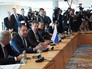 Глава МИД России Сергей Лавров во время двусторонней встречи в Мюнхене Глава МИД России Сергей Лавров во время двусторонней встречи в Мюнхене