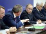 Владимир Путин и Дмитрий Рогозин на совещании Владимир Путин и Дмитрий Рогозин на совещании