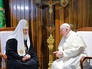 Патриарх Московский и всея Руси Кирилл и папа Римский Франциск во время встречи в международном аэропорту имени Хосе Марти в Гаване Патриарх Московский и всея Руси Кирилл и папа Римский Франциск во время встречи в международном аэропорту имени Хосе Марти в Гаване