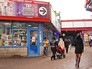 Торговые павильоны у станции метро "Петровско-Разумовская" Торговые павильоны у станции метро "Петровско-Разумовская"