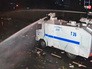 Турецкая полиция разгоняет митинг Турецкая полиция разгоняет митинг