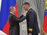 Владимир Путин вручает государственные награды Владимир Путин вручает государственные награды