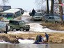 Стихийная парковка на берегу реки Стихийная парковка на берегу реки