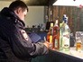Полиция изьяла алкоголь Полиция изьяла алкоголь