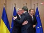 Петр Порошенко, Дональд Туск и Жан-Клод Юнкер Петр Порошенко, Дональд Туск и Жан-Клод Юнкер