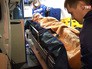 Пенсионерку увозят на скорой Пенсионерку увозят на скорой