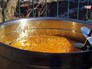 Варят кленовый сироп Варят кленовый сироп