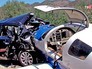 Легкомоторный самолет упал на автомобиль в США Легкомоторный самолет упал на автомобиль в США