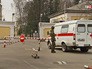 Машина скорой помощи на КПП военного госпиталя в Санкт-Петербурге Машина скорой помощи на КПП военного госпиталя в Санкт-Петербурге