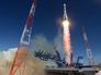 Пуск ракеты-носителя "Союз" Пуск ракеты-носителя "Союз"