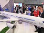 Модель самолета Ту-214 на выставке Модель самолета Ту-214 на выставке