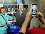 Сторонники партии ЛДПР отмечают день рождения Владимира Жириновского Сторонники партии ЛДПР отмечают день рождения Владимира Жириновского