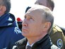 Президент России Владимир Путин наблюдает за стартом ракеты-носителя "Союз" на космодроме "Восточный" Президент России Владимир Путин наблюдает за стартом ракеты-носителя "Союз" на космодроме "Восточный"