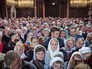 Православные верующие в Храме Христа Спасителя Православные верующие в Храме Христа Спасителя