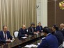 Президент России Владимир Путин во время встречи с министром иностранных дел Катара Мухаммедом Аль Тани Президент России Владимир Путин во время встречи с министром иностранных дел Катара Мухаммедом Аль Тани