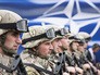 Военнослужащие сил НАТО Военнослужащие сил НАТО