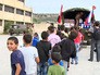 Российские военные доставили гумпомощь школьникам Сирии Российские военные доставили гумпомощь школьникам Сирии