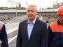 Сергей Собянин запустил движение по двум эстакадам на пересечении улицы Рябиновая и Троекуровского проезда Сергей Собянин запустил движение по двум эстакадам на пересечении улицы Рябиновая и Троекуровского проезда
