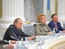 Заседание комиссии по мониторингу достижения целевых показателей социально-экономического развития Российской Федерации, определенных в "майских указах" Заседание комиссии по мониторингу достижения целевых показателей социально-экономического развития Российской Федерации, определенных в "майских указах"