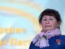 Крановщица Тамара Пастухова, спасшая на пожаре троих рабочих, после награждения медалью "За отвагу на пожаре" Крановщица Тамара Пастухова, спасшая на пожаре троих рабочих, после награждения медалью "За отвагу на пожаре"