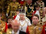 Королева Великобритании Елизавета II во время выступления в парламенте Королева Великобритании Елизавета II во время выступления в парламенте