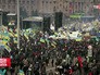 Активисты на Майдане в Киеве. Кадр из фильма "Маски революции" Активисты на Майдане в Киеве. Кадр из фильма "Маски революции"