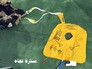 Спасательный жилет пассажира самолета Airbus A320 авиакомпании EgyptAir рейса 804 Спасательный жилет пассажира самолета Airbus A320 авиакомпании EgyptAir рейса 804