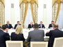 Президент России Владимир Путин на встрече с представителями деловых кругов Франции Президент России Владимир Путин на встрече с представителями деловых кругов Франции