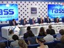 Представители партии КПРФ на пресс-конференции Представители партии КПРФ на пресс-конференции
