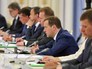 Дмитрий Медведев на заседании Дмитрий Медведев на заседании