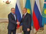 Президент России Владимир Путин и президент Казахстана Нурсултан Назарбаев во время встречи Президент России Владимир Путин и президент Казахстана Нурсултан Назарбаев во время встречи