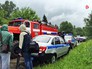 Экстренные службы на месте крушения истребителя Су-27 в Подмосковье Экстренные службы на месте крушения истребителя Су-27 в Подмосковье