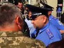 Полиция Украины общается с митингующими Полиция Украины общается с митингующими