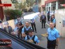 Сотрудники полиции Франции около автобуса с российскими болельщиками Сотрудники полиции Франции около автобуса с российскими болельщиками