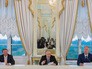 Президент РФ Владимир Путин во время рабочего обеда с членами Международного экспертного совета российского фонда прямых инвестиций Президент РФ Владимир Путин во время рабочего обеда с членами Международного экспертного совета российского фонда прямых инвестиций
