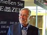 Ведущий немецкого издания Die Zeit Тео Зоммер Ведущий немецкого издания Die Zeit Тео Зоммер