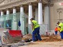 Восстановительные работы территории Театральной площади в рамках программы "Моя улица" Восстановительные работы территории Театральной площади в рамках программы "Моя улица"