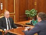 Президент России Владимир Путин и президент общероссийской общественной организации "Деловая Россия" Алексей Репик Президент России Владимир Путин и президент общероссийской общественной организации "Деловая Россия" Алексей Репик
