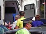 Скорая увозит пострадавшего в ДТП Скорая увозит пострадавшего в ДТП