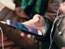 Смартфон в руке Смартфон в руке