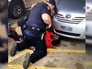 Полиция США задерживает афроамериканца в Луизиане Полиция США задерживает афроамериканца в Луизиане