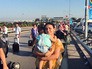 Туристы в аэропорту в Турции Туристы в аэропорту в Турции