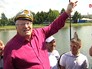 Владимир Жириновский поймал рыбу Владимир Жириновский поймал рыбу