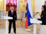 Владимир Путин и Елена Исинбаева во время встречи с олимпийской сборной России Владимир Путин и Елена Исинбаева во время встречи с олимпийской сборной России