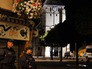 Сотрудники полиции Франции во время патрулирования улицы в Сент-Этьен-дю-Рувре Сотрудники полиции Франции во время патрулирования улицы в Сент-Этьен-дю-Рувре