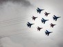 Пилотажные группы "Стрижи" и "Русские витязи" Пилотажные группы "Стрижи" и "Русские витязи"