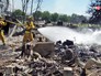 Пожарные США на месте возгорания Пожарные США на месте возгорания