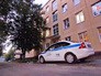 Автомобиль полиции возле больницы Автомобиль полиции возле больницы